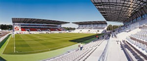 300px-Stadion_essen_1024x427